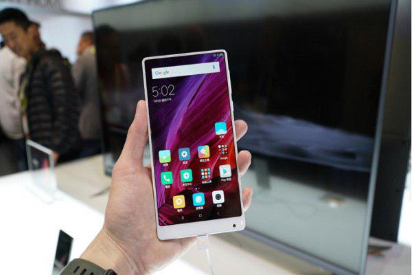 فروش شیائومی MI MIX تنها در عرض ۱۰ ثانیه!