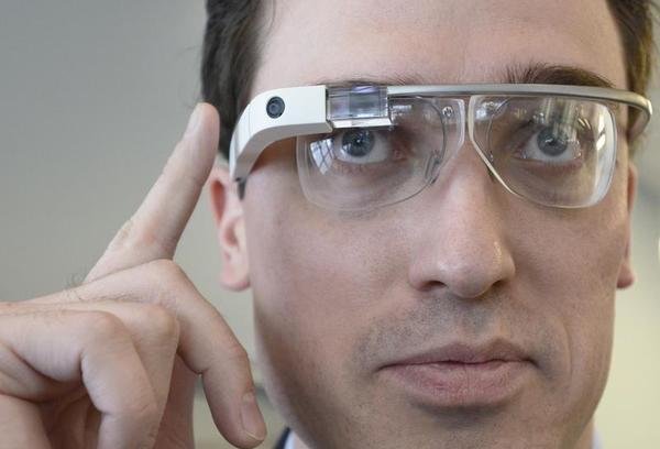اپل عینک واقعیت مجازی می سازد