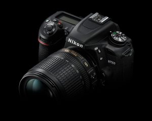 Nikon-D7500-DSLR-camera-lens
