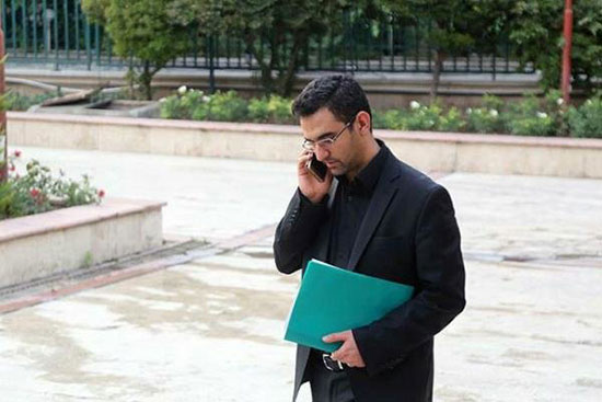 وزیر ارتباطات صدور حکم جلب برای مدیر پیام‌رسان ایرانی را معنی کرد