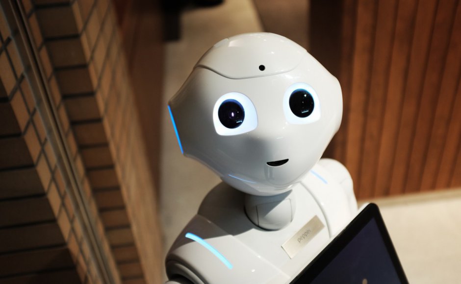 روبات‌ها در چین کنفرانس برگزار می‌کنند