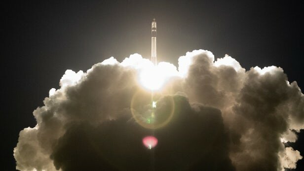 “راکت لب” چندین ماهواره را برای ارتش آمریکا ارسال کرد