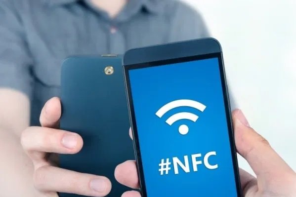 چرا ویژگی NFC در گوشی‌های هوشمند قرار گرفته است؟