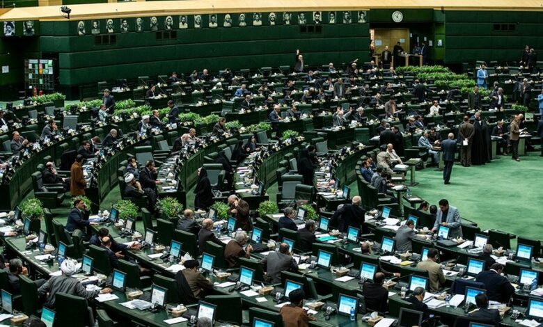 مجلس برای مقابله با اینترنت ماهواره‌ای ‌به مخابرات بودجه داد