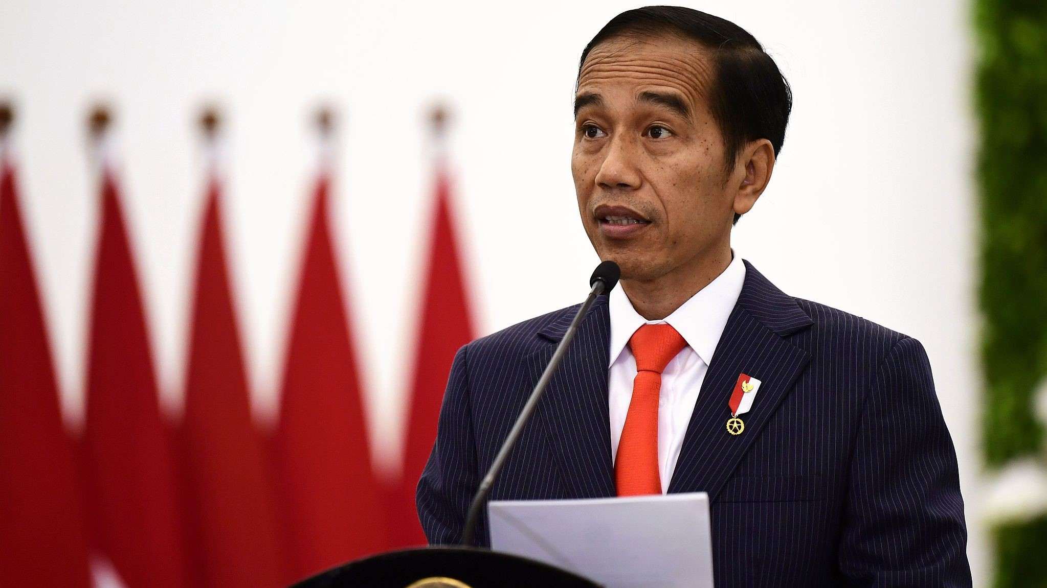 رییس جمهور اندونزی، خبر داد: قانونمند کردن فروش کالا در شبکه‌های اجتماعی توسط اندونزی