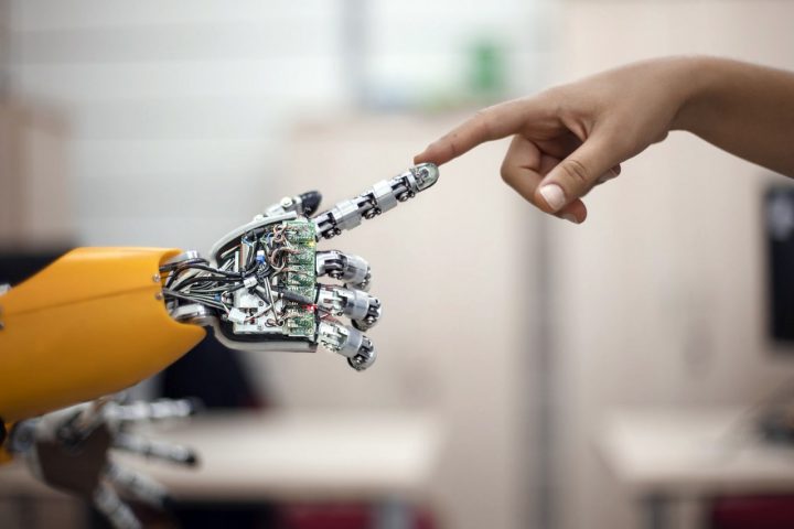 آشنایی با پیشرفته‌ترین ربات‌های انسان‌نما؛ چند قدم تا تحقق رویای بلید رانر