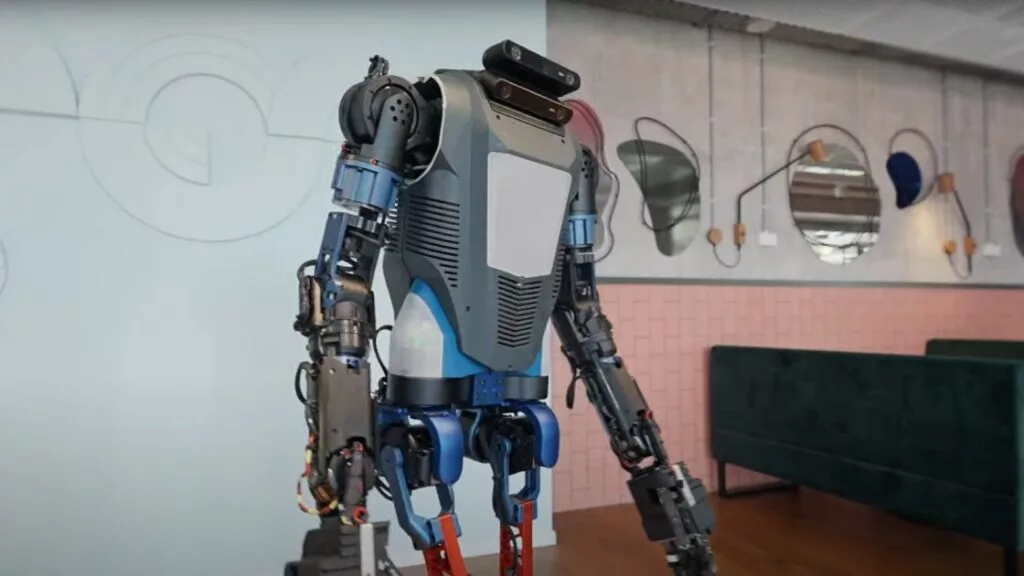 ربات انسان‌نمای Menteebot با قابلیت درک زبان طبیعی معرفی شد.
