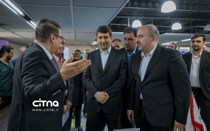 ببینید| بازدید وزیر ارتباطات از نمایشگاه جنبی روز جهانی ارتباطات