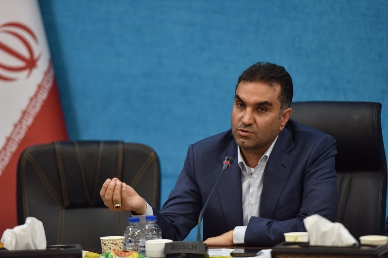 نماینده مجلس: به وزیر ارتباطات گفتند اینترنت بین‌الملل محفل فساد است؛ تندروها می‌خواهند کل جاده را ببندند